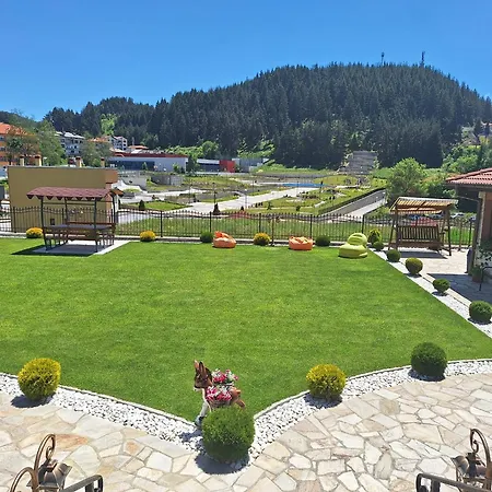 Perla Guest house Dospat