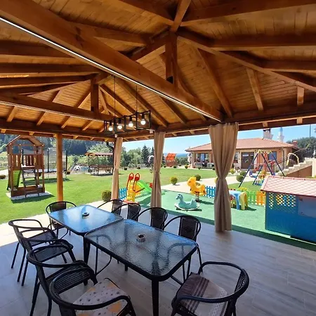 Guest house Perla 3*