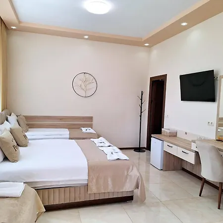 Guest house Perla 3*