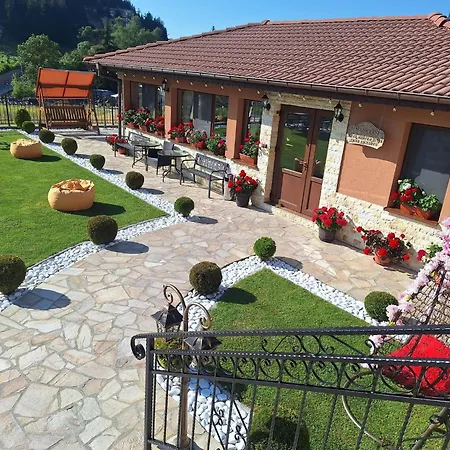Perla Guest house Dospat