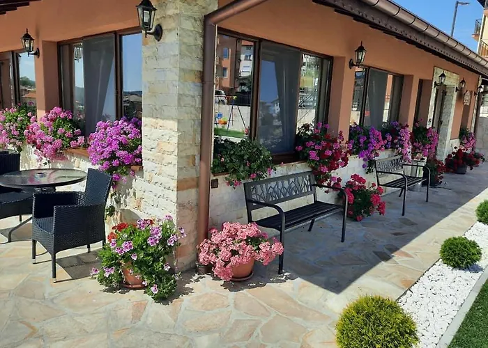 Perla Guest house 3*